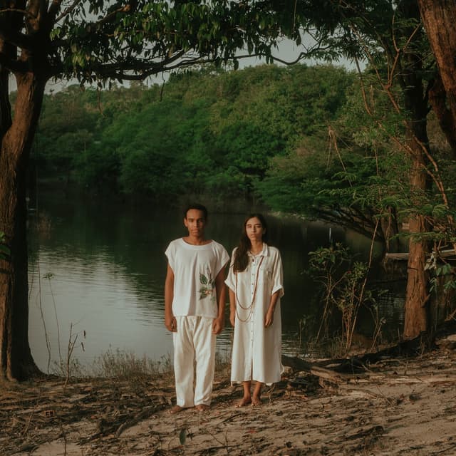 Album cover art for Cais
