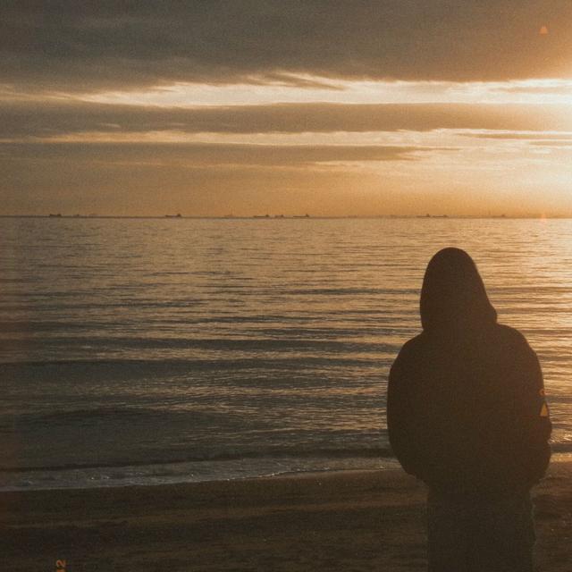 Album cover art for Kamihikouki (feat. MUKADE)