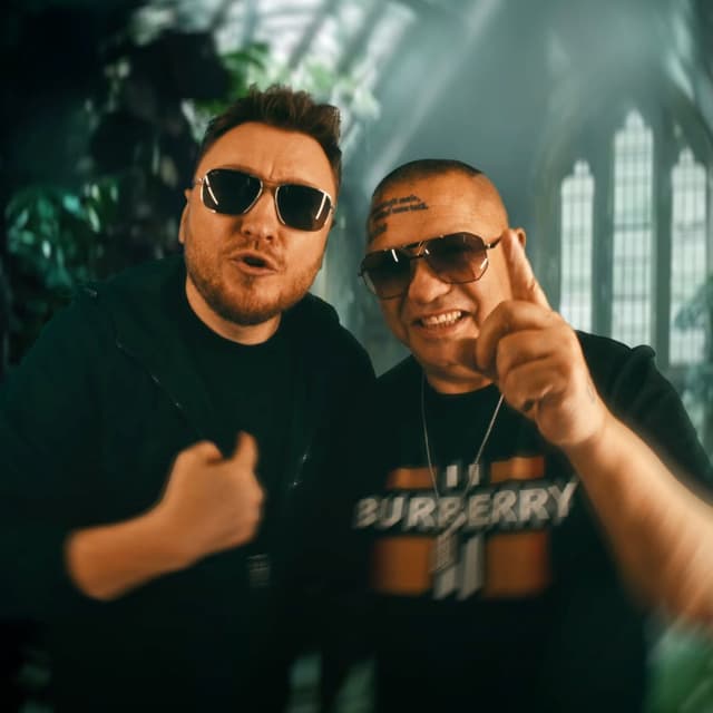 Album cover art for Cu capul sus