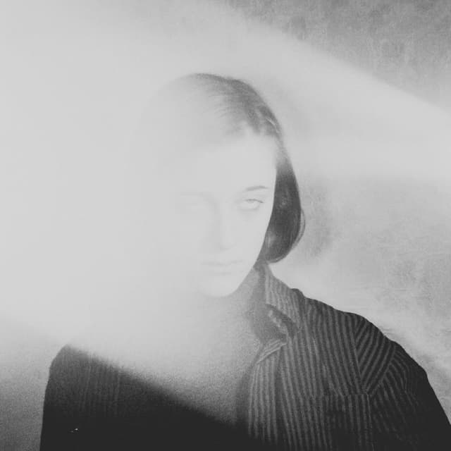 Album cover art for Любовь и смерть