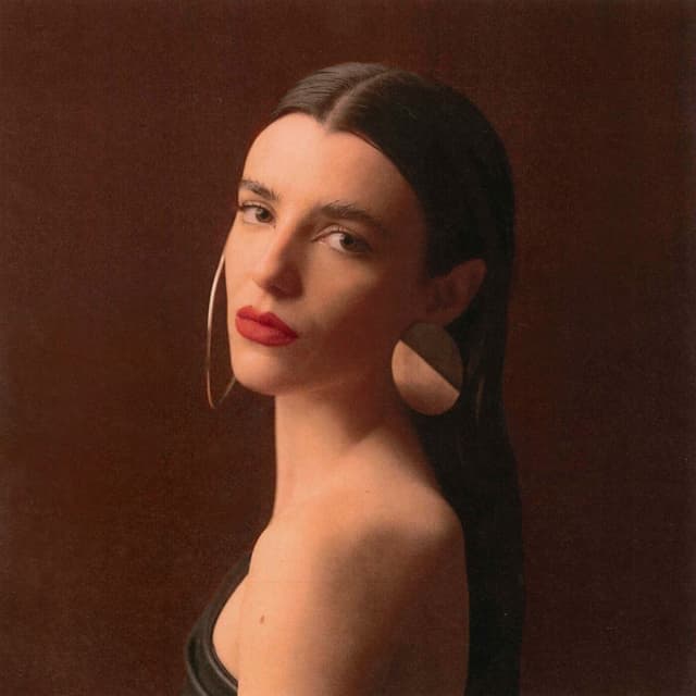 Album cover art for INTEIRA (Deluxe Edition)