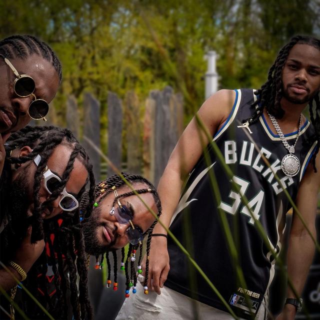 Album cover art for MakoMakrel