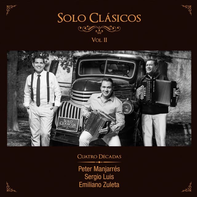 Album cover art for Solo Clásicos, Vol. II: Cuatro Décadas