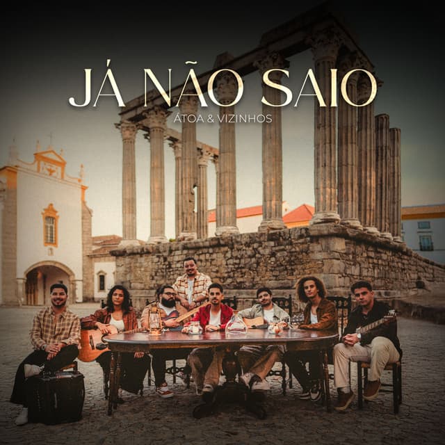 Album cover art for Já Não Saio