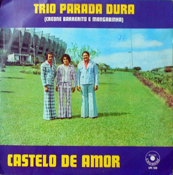 Album cover art for Castelo de Amor
