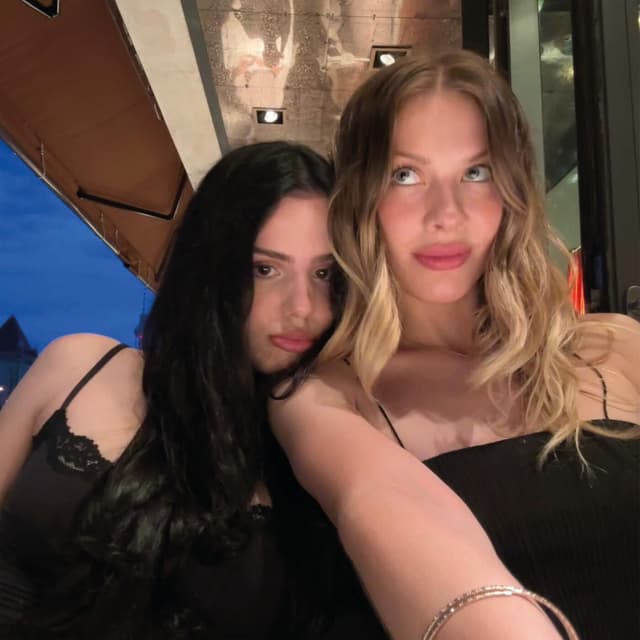 Album cover art for Bestie