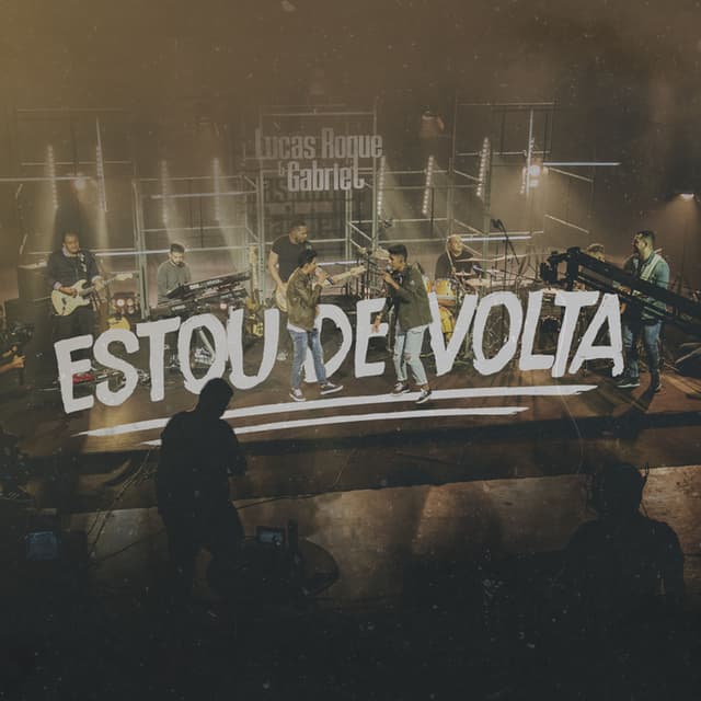 Album cover art for Estou de Volta