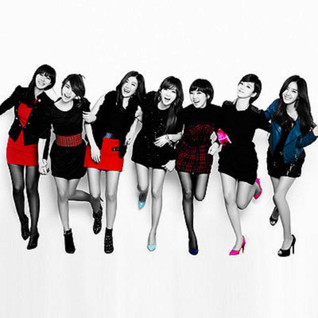 Album cover art for 원더우먼