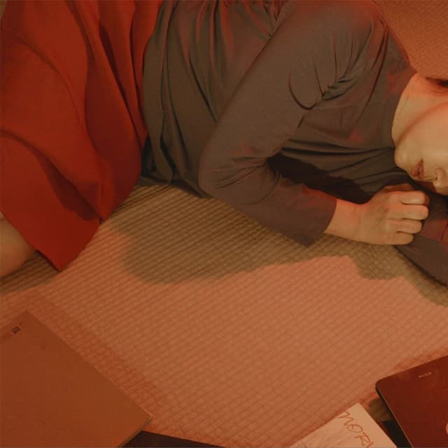 Album cover art for 너의 세계는