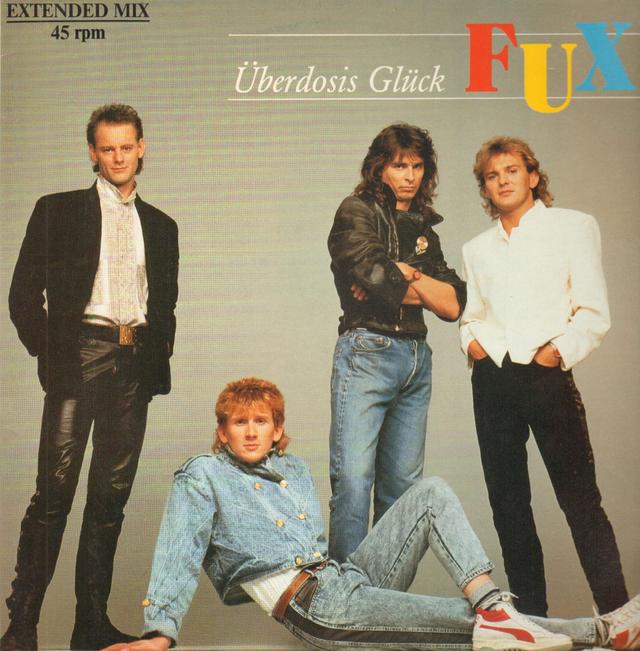 Album cover art for Überdosis Glück