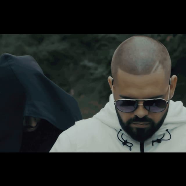 Album cover art for Árnyak