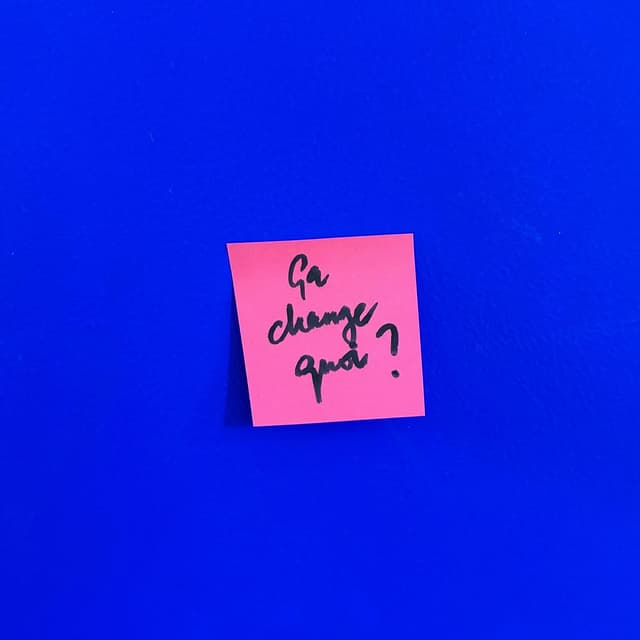 Album cover art for Ça change quoi ?