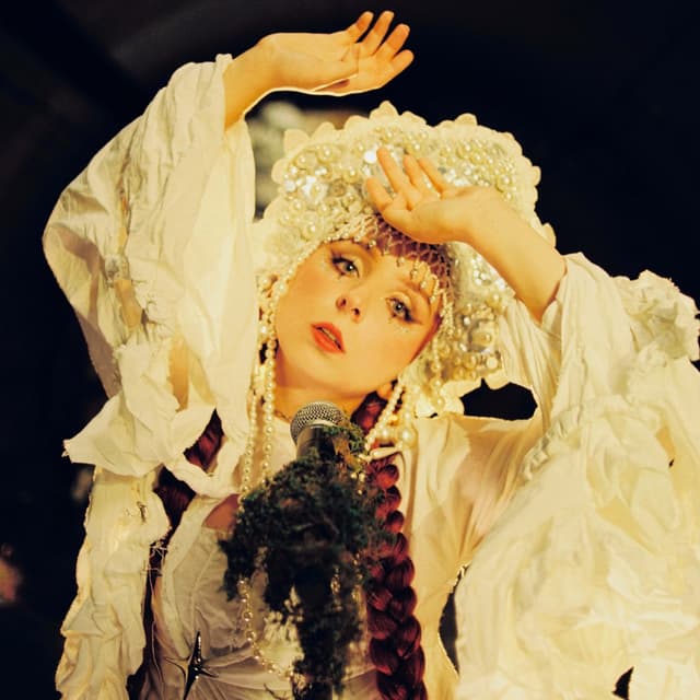 Album cover art for Кумушки