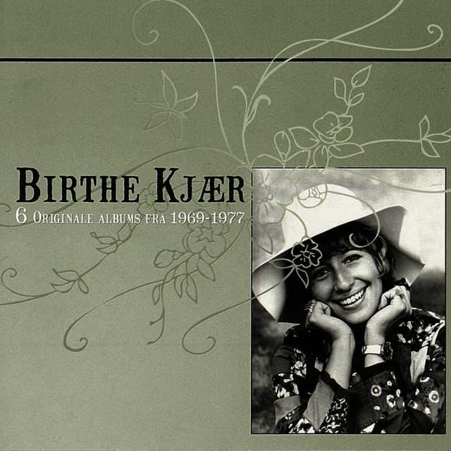 Album cover art for Jeg skal aldrig til bal uden trusser
