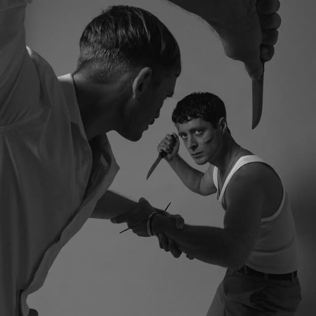 Album cover art for Tut Mir Gut Tut Mir Leid