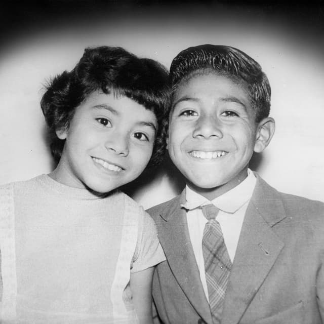 Album cover art for Canciones felices