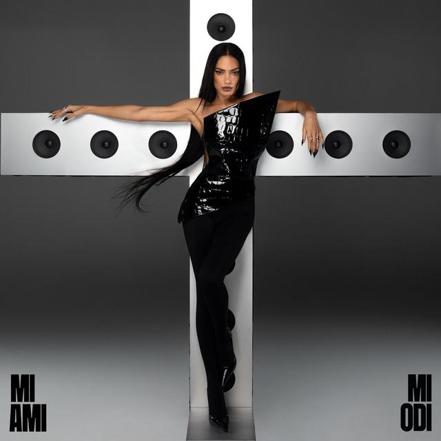 Album cover art for Mi ami mi odi