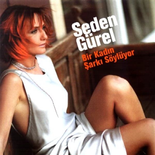 Album cover art for Bir Kadın Şarkı Söylüyor