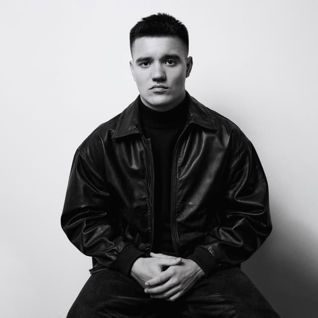 Album cover art for 24 на всех
