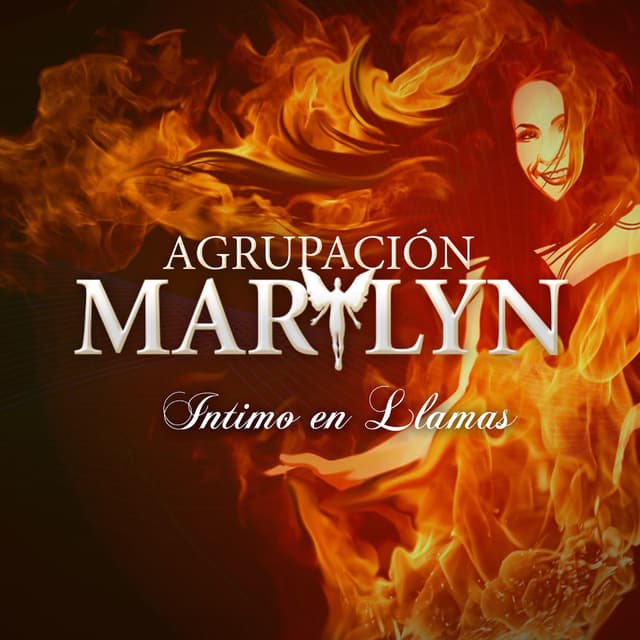 Album cover art for Intimo en Llamas