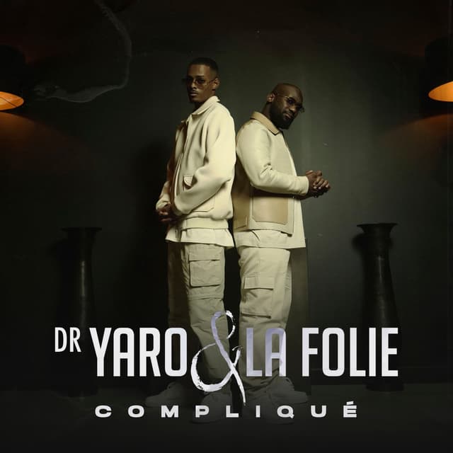 Album cover art for Compliqué