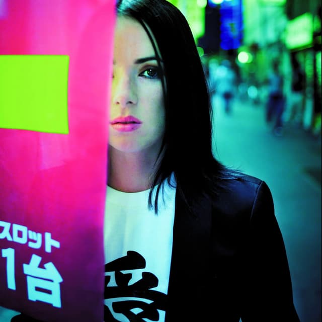 Album cover art for Samotna w Wielkim Miescie