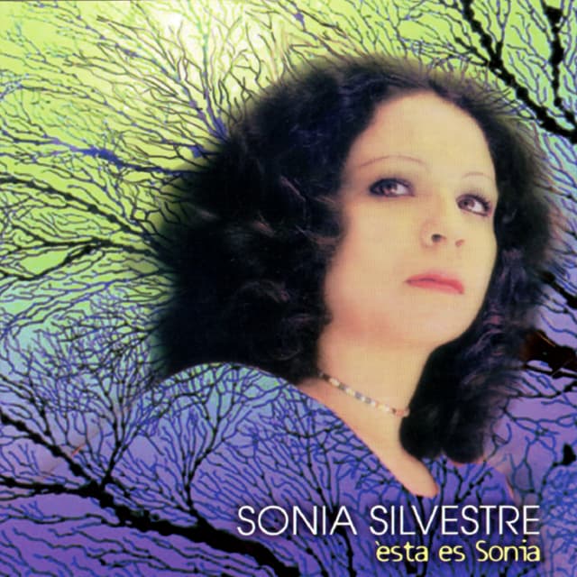 Album cover art for Esta Es Sonia