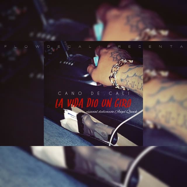 Album cover art for La Vida Dio Un Giro