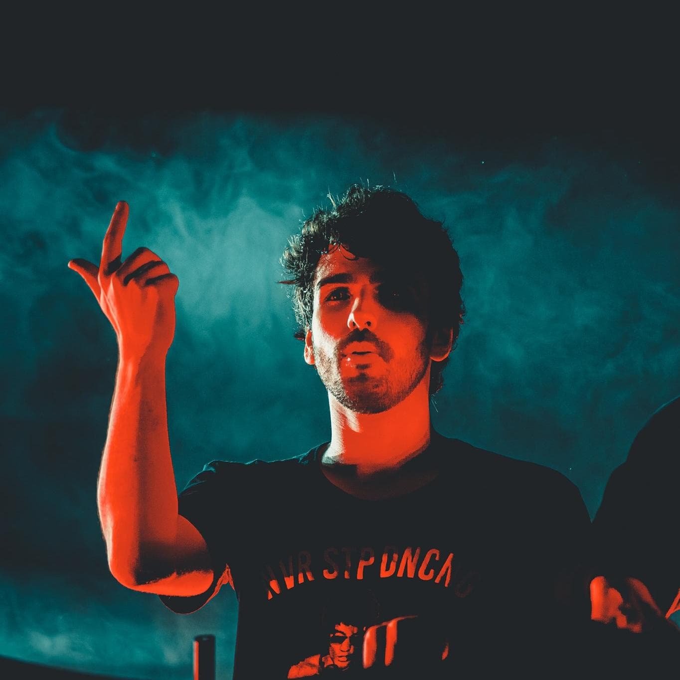 Dynamic cover art