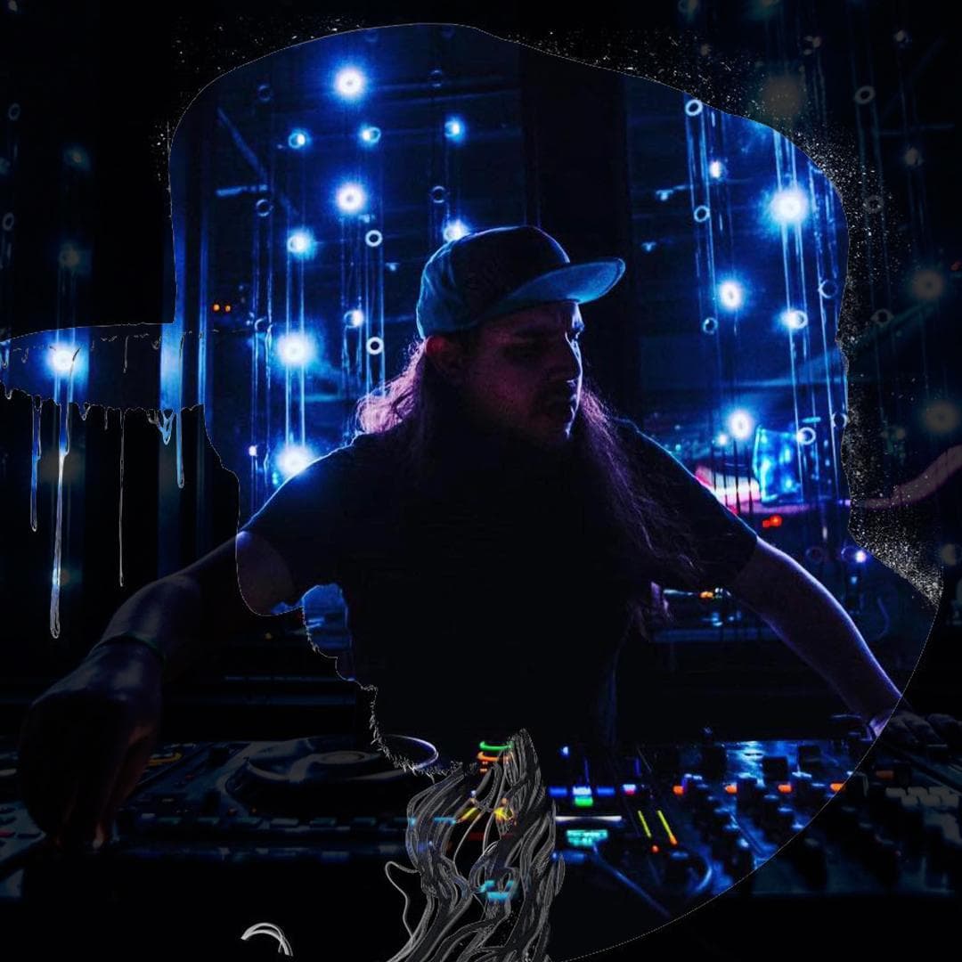 Dynamic cover art